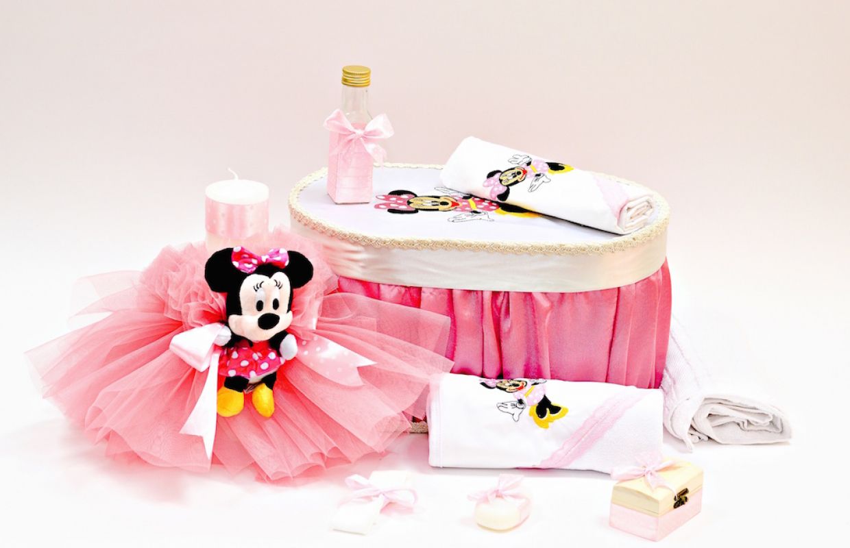 Lumanare De Botez Cu Margarete Si Minnie Mouse