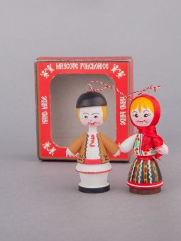 Marturii Figurine Traditionale Din Lemn Port Popular Moldova Amo